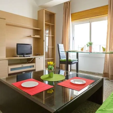 Geranios Wifi En Plena Puerta Purchena Apartment *